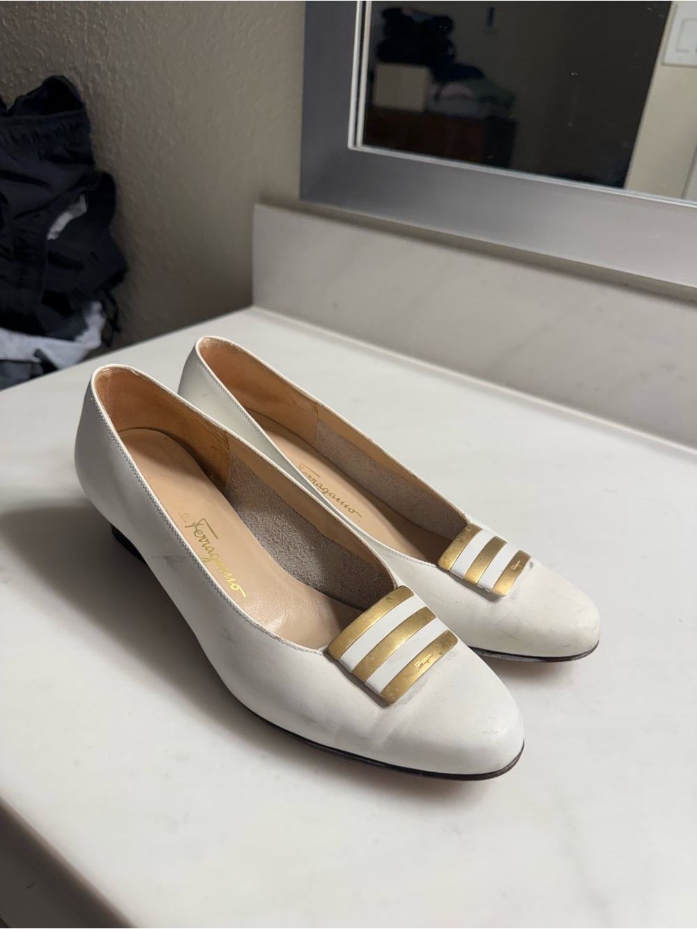 Salvatore Ferragamo White Leather Flats with Gold Striped Accent